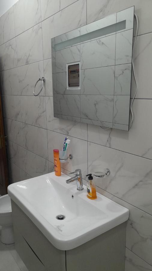 Luxury Dennis Home Sarandë Buitenkant foto
