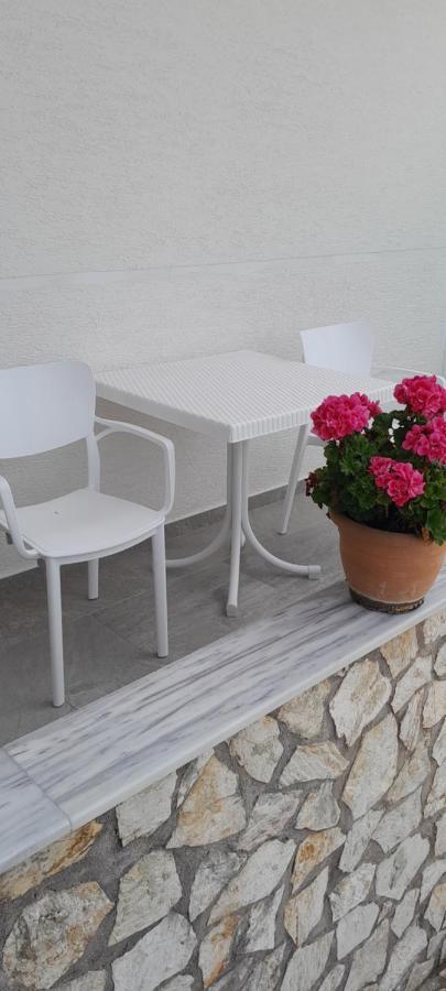 Luxury Dennis Home Sarandë Buitenkant foto